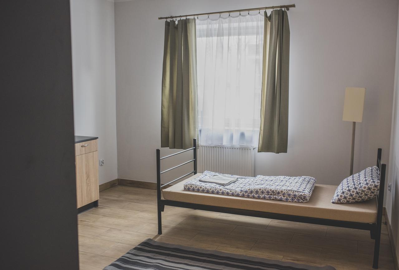 Hostel Leskowiec Andrychów Екстериор снимка